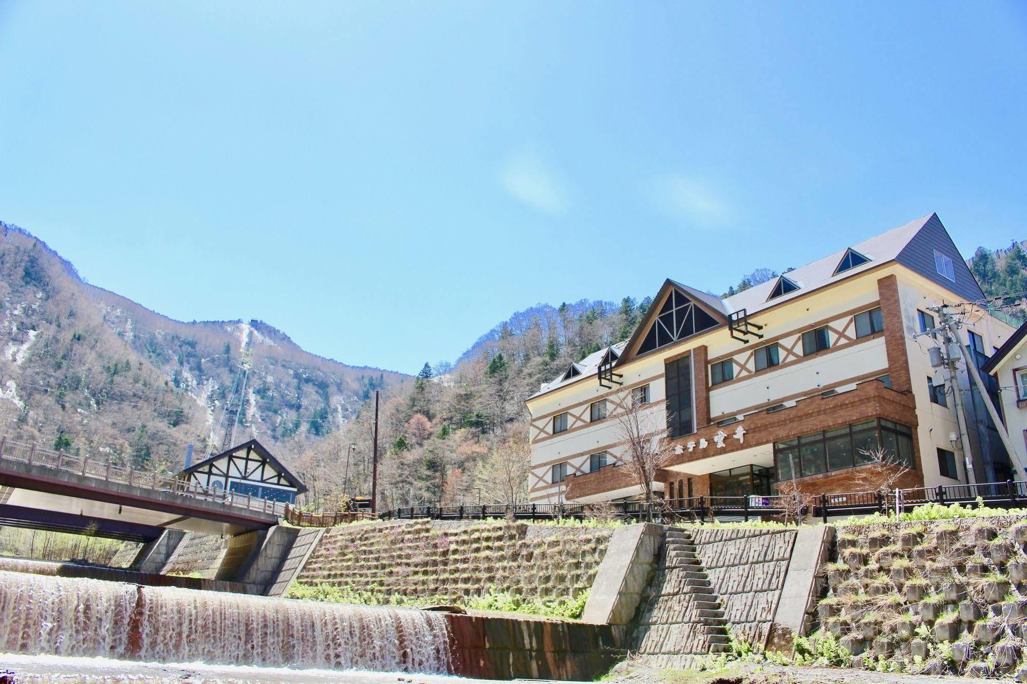 Sounkyo Onsen Kumoi Hotel Kamikawa  Exterior photo